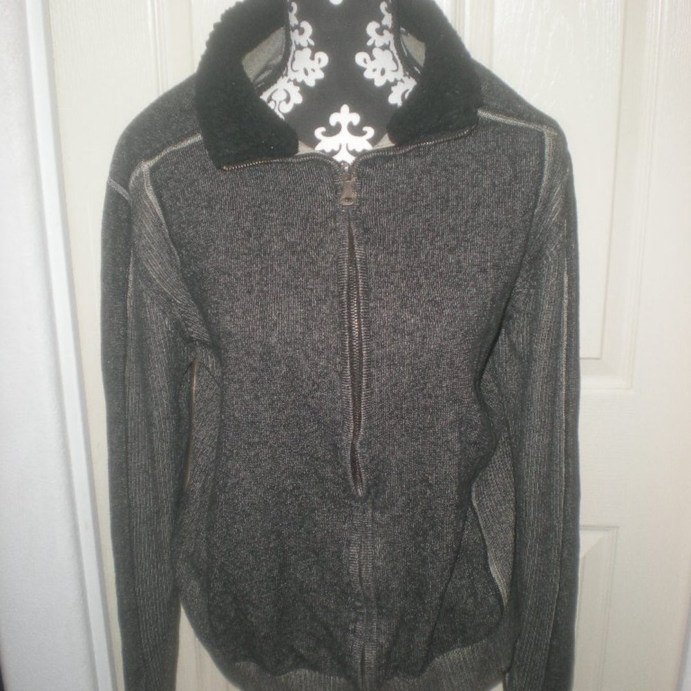 BKE Brand   Sweater  Jacket   Standard  Fit  Size  XL  Black  BUCKLE